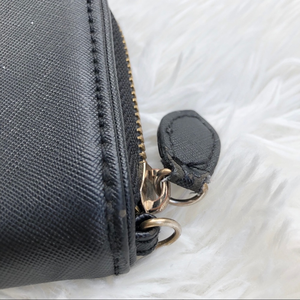 Aldo Black Zip Up Wallet - Picture 3 of 12